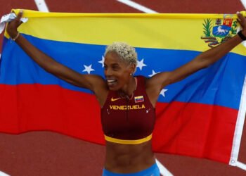 Yulimar Rojas: "Siento que estoy renacida, convertida en puro fuego y potencia"