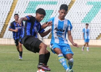 Dynamo Puerto se mantiene puntero de grupo en la Liga Futve 2