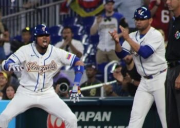 Venezuela arrancó con el pie derecho el Clásico Mundial de Béisbol