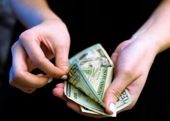 Fedecámaras: Inflación e informalidad son los principales enemigos del salario en Venezuela