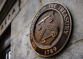 EE.UU. emite licencia para permitir a sus empresas explotar y comerciar crudo venezolano