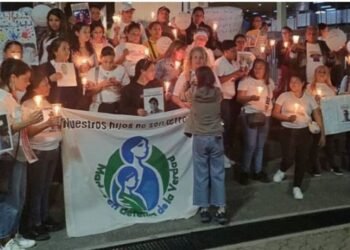 Tribunales exigen pagos en dólares para entregar sentencias a beneficiarios de Amnistía, denuncia Comité de Madres