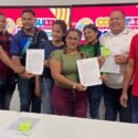Cinco comunas del municipio Bolívar firmaron convenios para ejecutar proyectos de la Consulta Popular