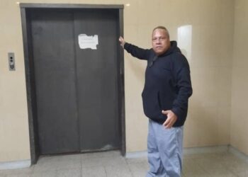 Denuncian que sólo uno de seis ascensores están operativos en el hospital Razetti