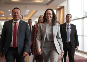 María Corina Machado no da fecha de su regreso y dice que Trump es un "aliado fundamental"