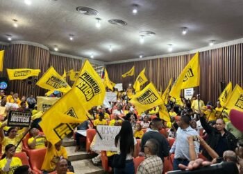 Opositores esperan que presencia de EEUU en Caracas impulse cambios en pro de venezolanos