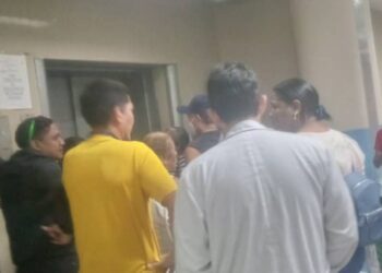 Dirigente pide la reactivación de los ascensores del hospital Razetti