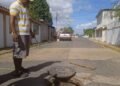 Voz Comunitaria | Colapso de aguas servidas afecta a familias del sector Francisco de Miranda en Anaco (+Video)