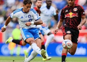 El venezolano "Wiki" Carmona firma un doblete en el triunfo de Montreal sobre New York Red Bulls