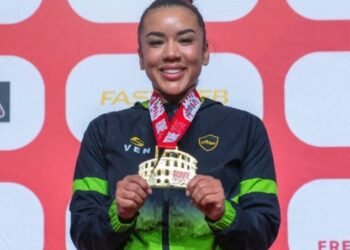 Yorgelis Salazar se coronó en evento de karate, efectuado en Roma