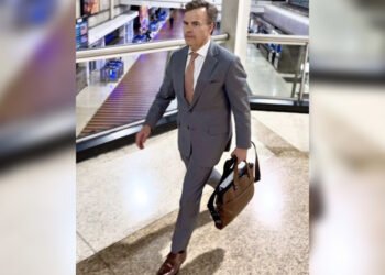 John Barrett llegó a Venezuela y promete seguir con el plan de tres fases de EEUU