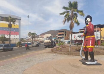 Realizaron mejoras en la plazoleta de los Bomberos de Puerto La Cruz