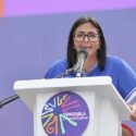 Delcy Rodríguez aumentó a 240 dólares el "ingreso mínimo integral"