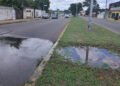Bote de agua baña parte de la avenida Peñalver en El Tigre