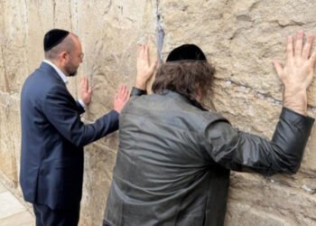 El presidente argentino Javier Milei visitó el Muro de las Lamentaciones en Jerusalén