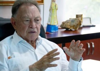 Morel Rodríguez exige clausura definitiva de obras en la Laguna del Morro