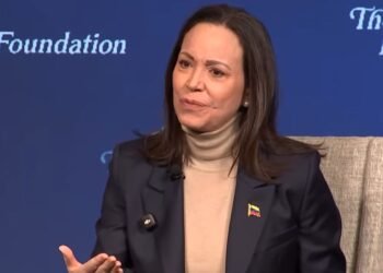 Machado advierte riesgos de disturbios civiles si elecciones tardan en convocarse