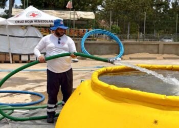 Cruz Roja aclara que el agua distribuida en Cumaná sí es tratada