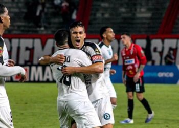 Anzoátegui FC toma aire tras vencer al Caracas FC de visitante