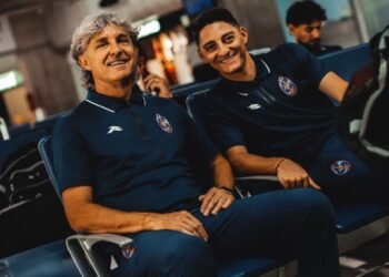 El Bolívar recibe al Deportivo La Guaira en la altitud de La Paz por Copa Libertadores