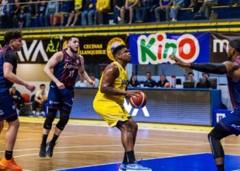 Carlos Milano y UDEC comenzaron la campaña de LNB Chile con dos victorias