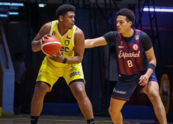 Carlos Milano forma parte de UDEC que sigue invicta en la LNB Chile