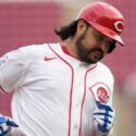 Eugenio Suárez castiga a Gigantes con jonrón en triunfo de Rojos (+Video)