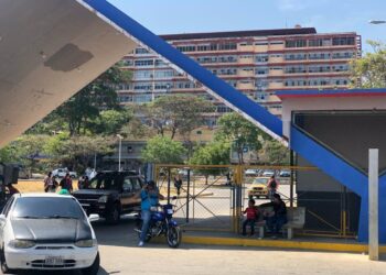 Colisión frontal entre vehículos en el sector Barbacoa dejó saldo de dos muertos y cuatro heridos