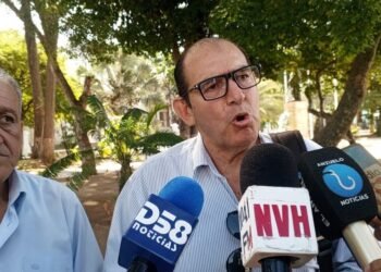 Jubilados de las salinas de Araya se niegan a renunciar a sus beneficios asentados en actas convenios