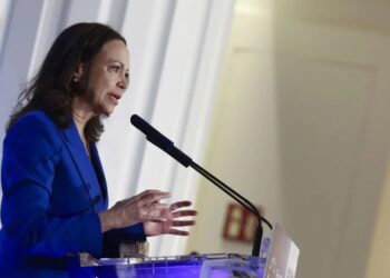 Machado lamenta que España no haya asumido el liderazgo en la causa venezolana