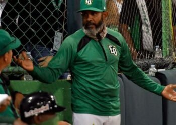 Fernando Tatís Sr. será el mánager de Tiburones de La Guaira