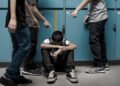 Singapur castigará con vara a los niños varones que acosen a otros en las escuelas