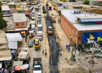 Iniciaron plan de asfaltado en la avenida El Islote de Cumaná