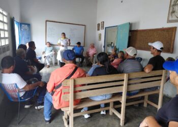 AD en Resistencia realizó pleno de organización en el municipio Andrés Mata del estado Sucre