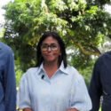 Delcy Rodríguez regresó a Venezuela tras asistir a la CIJ por la disputa con Guyana