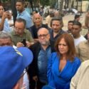 Defensora se compromete a mediar entre el Ejecutivo y sindicatos por reclamos salariales