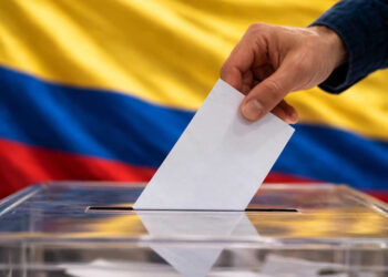 11 aspirantes compiten por suceder a Petro en la presidencia de Colombia