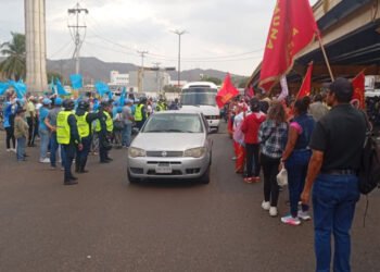 Vente Anzoátegui denunció asedio durante actividad en el elevado de Puerto La Cruz