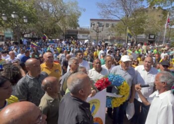 Trabajadores y jubilados de Nueva Esparta protestaron contra el “salario integral” anunciado por Delcy Rodríguez