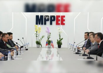 EE.UU. y autoridades interinas coordinan plan para recuperar sistema eléctrico venezolano