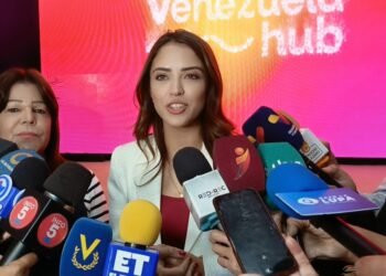 Ministra Cabello promete que Margarita recuperará su rol como centro de conexiones internacionales