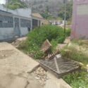 Vecinos solicitan reparación de alcantarilla en la urbanización Chuparín (+Fotos)