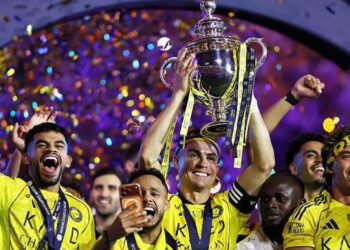 Cristiano Ronaldo firma un doblete y levanta su primera liga en Arabia Saudí, la décima del Al Nassr (+Video)