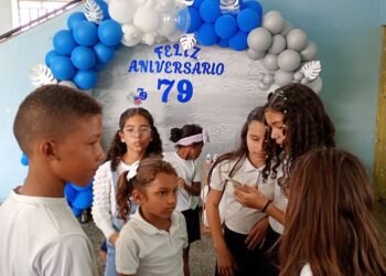 Escuela República de Haití inició la celebración de su 79 aniversario