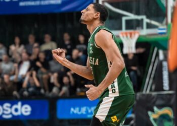 Ányelo Cisneros metió a Gimnasia de Comodoro en las semifinales de Argentina
