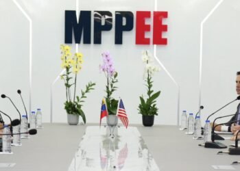 Venezuela y EE.UU. evalúan plan para reconstruir la red eléctrica del país suramericano