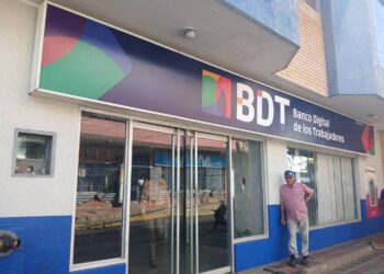 Dirigente del sector educación mostró la preocupación que existe tras la caída del sistema del Banco Bicentenario