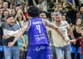 Marinos hizo gala de su jerarquía para despachar a Spartans