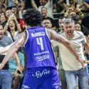 Marinos hizo gala de su jerarquía para despachar a Spartans