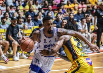 Marinos derrotó a Gaiteros con un imponente K.J. McDaniels